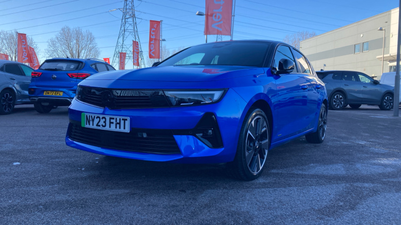 Vauxhall Astra 115kW Ultimate 54kWh 5dr Auto Electric Hatchback